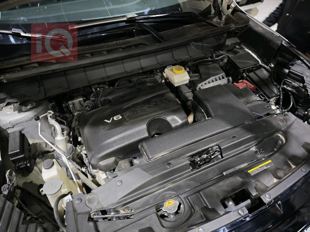 نیسان پاسفایندەر